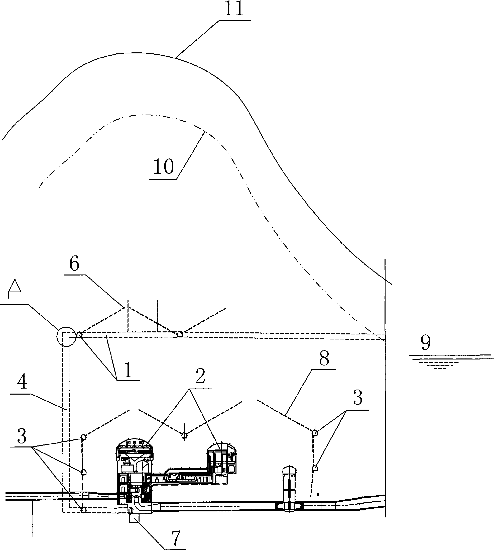 Layered drainage structure of underground powerhouse chamber of hydropower station in water-rich region and construction method thereof