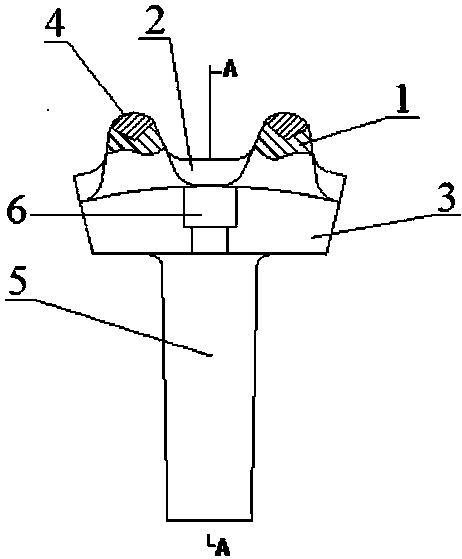 Roll teeth with wear-resisting metal for toothed roll crusher