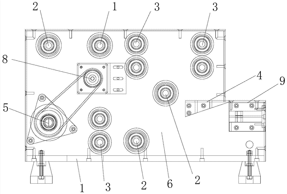 Automatic label separator