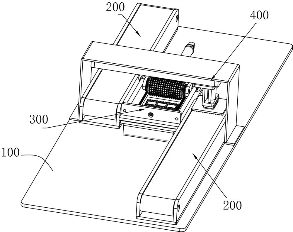 Continuous operation type anti-wiredrawing dispensing robot complete machine