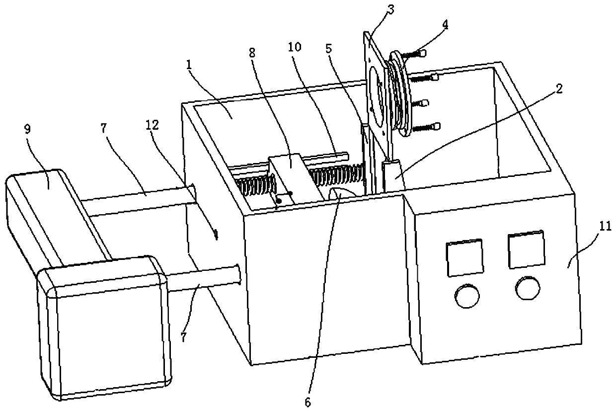 Sample stretching device for in-situ infrared spectroscopic analysis