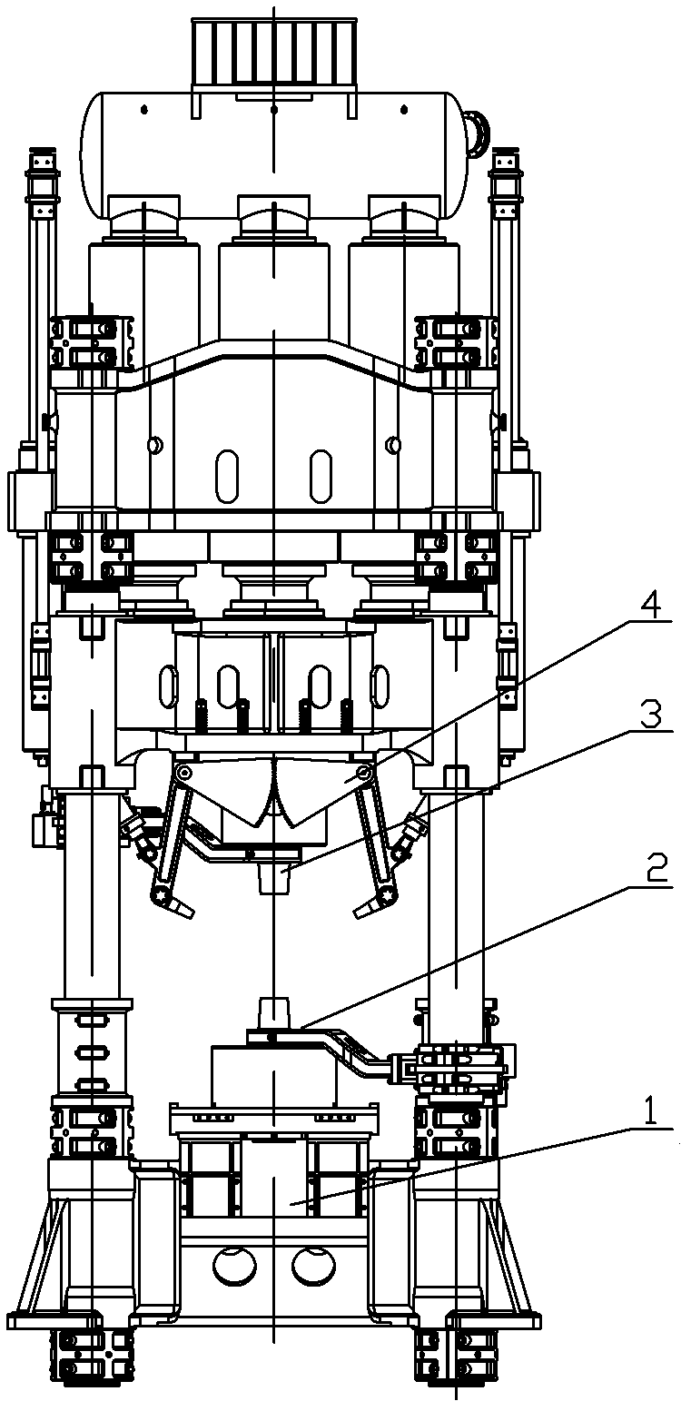 Automatic forging centering device