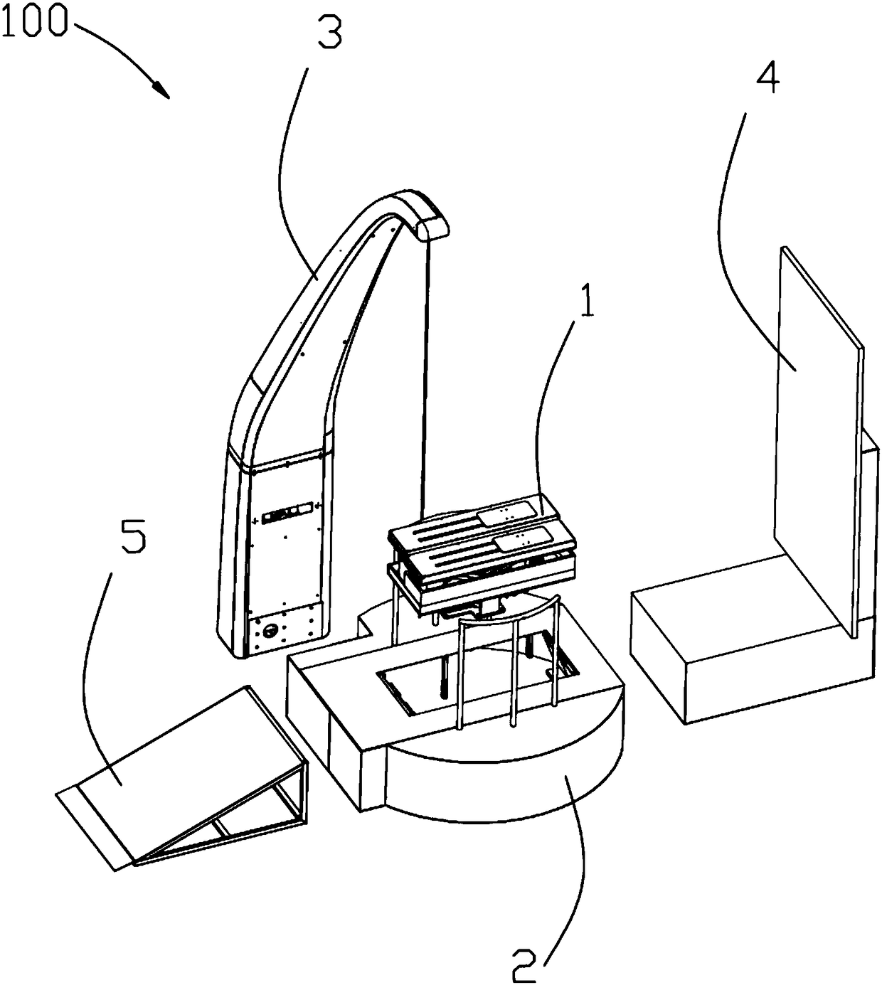 Auxiliary pedal structure and standing balancing training device