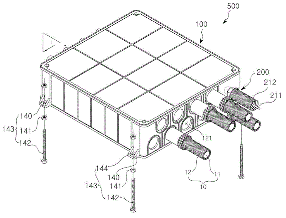 Box-type distributor and plumbing system using same