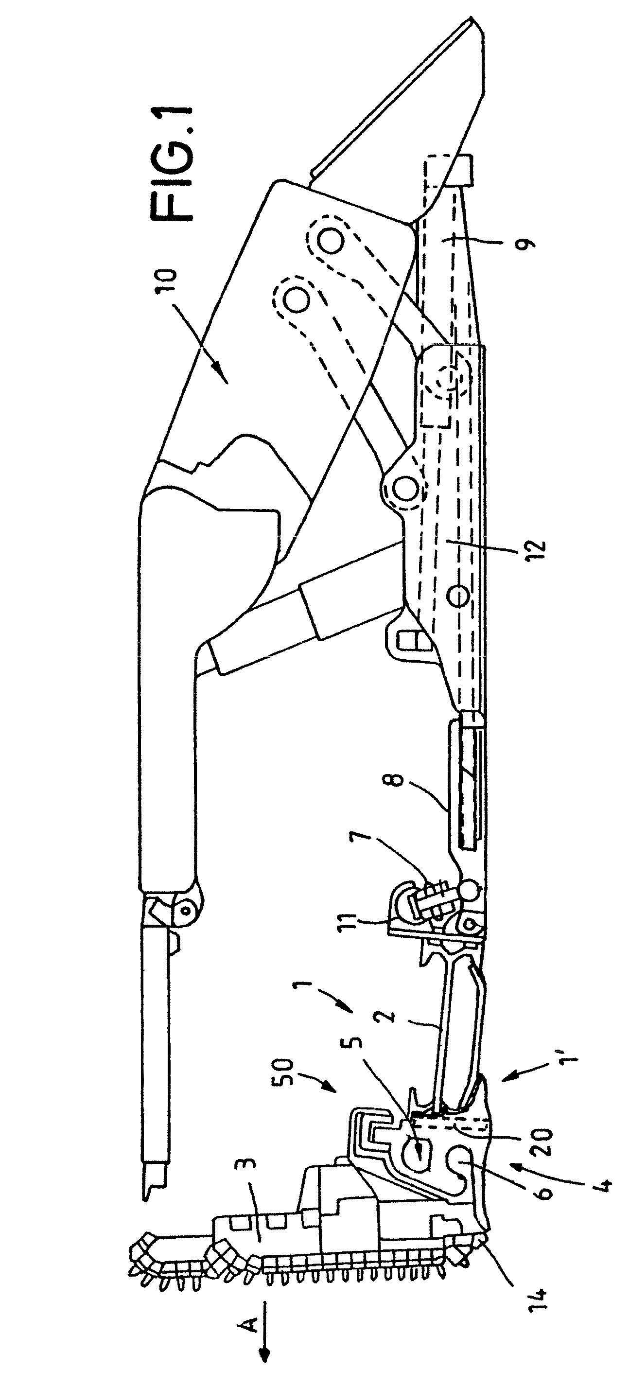 Device for determining the cutting horizon of a mining extraction system, and pan element therefor