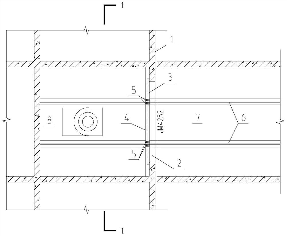 Rail crossing fire shutter and its construction method