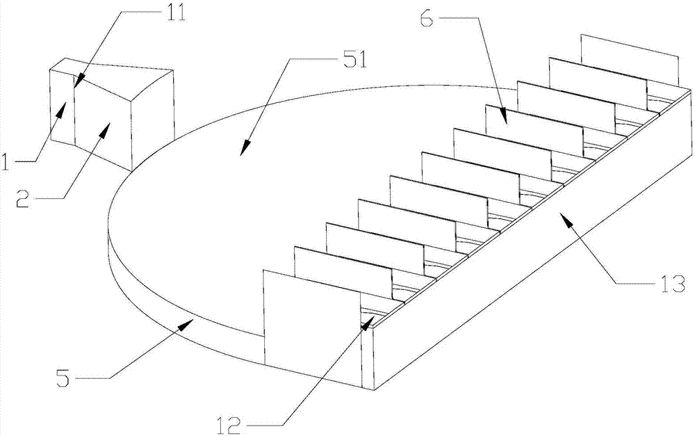 Millimeter wave space power divider and millimeter wave space power combiner