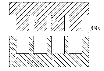 Preparation method of quincuncial pile network distribution ceramic/metal composite material