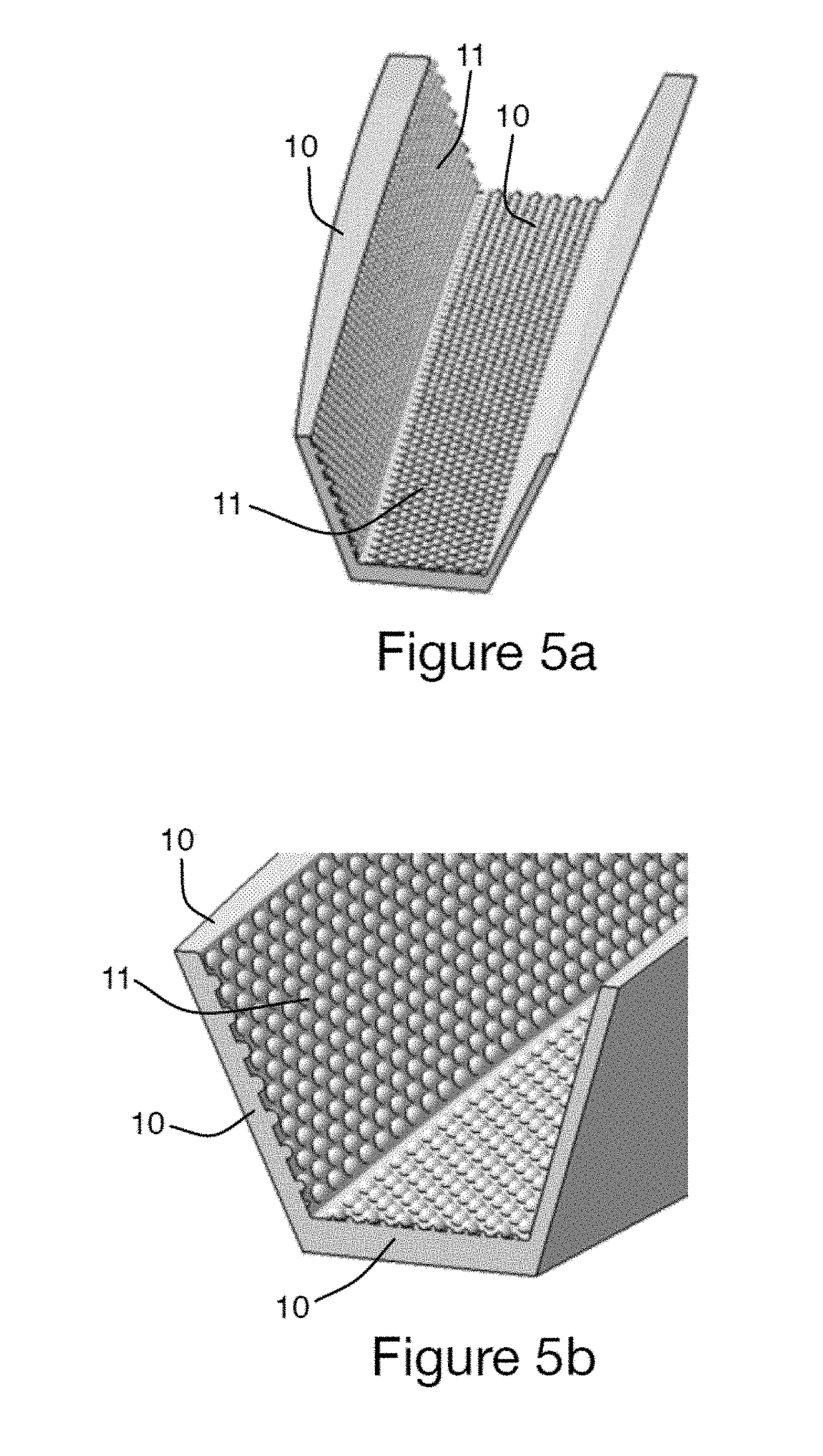 Die having textured inserts for manufacturing a textured mould for moulding and vulcanizing tires