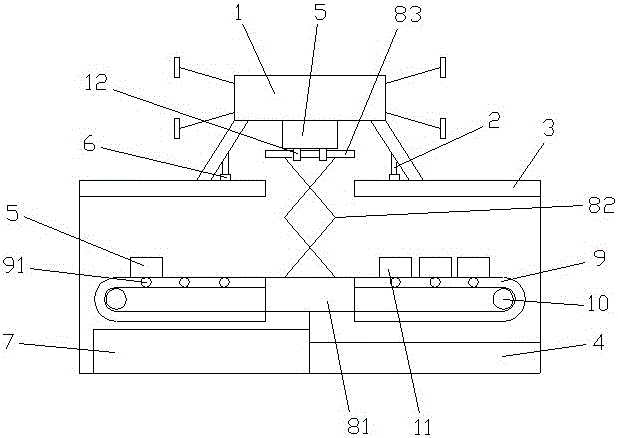 Uninterrupted power unmanned aerial vehicle (UAV) capable of automatically replacing battery