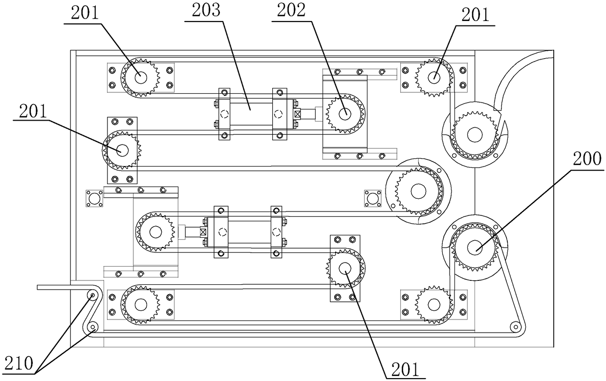 Chain pre-pulling and section-dismounting integrated device