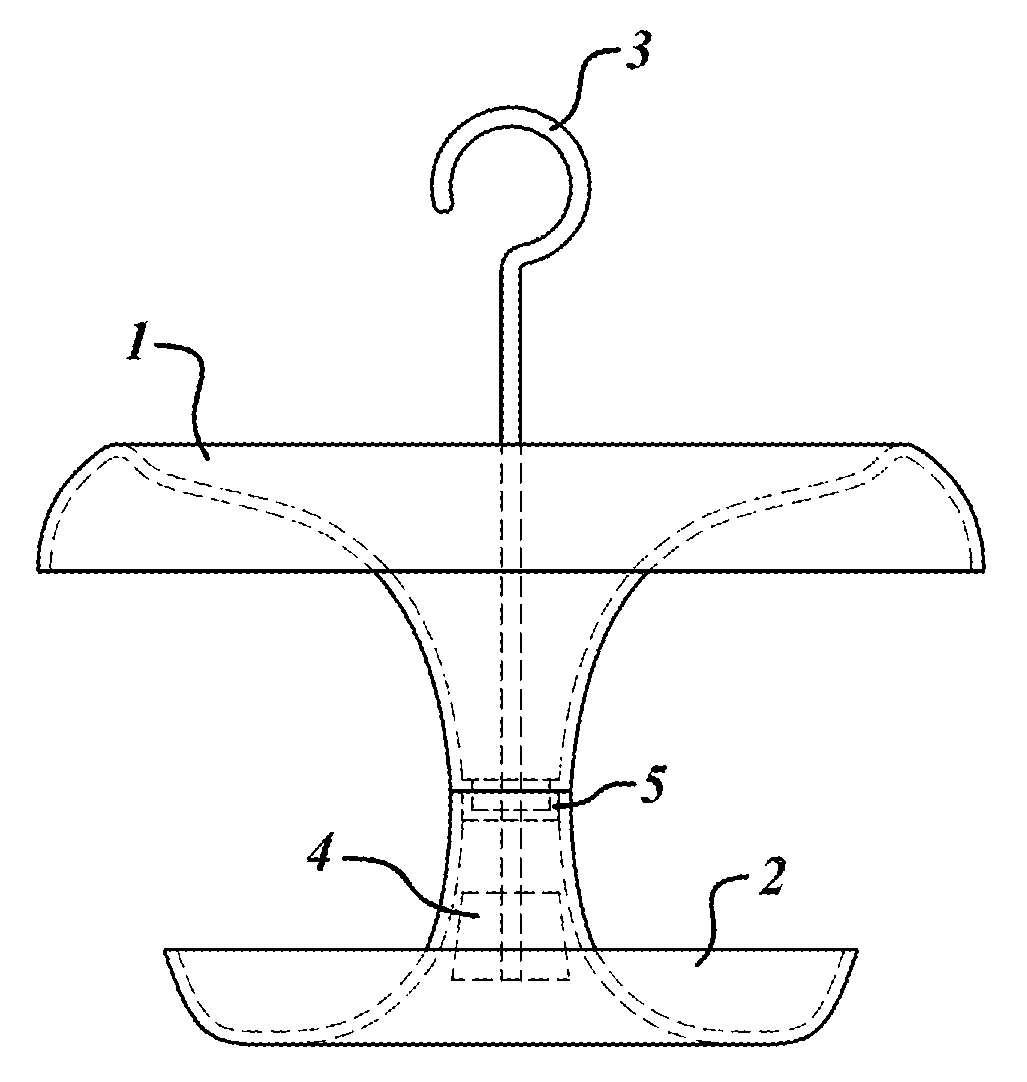 Water storage type bird feeding device