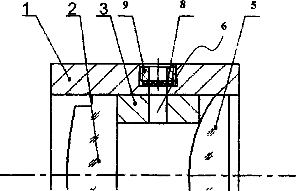 Optical lens with dustproof and vacuum pumping function