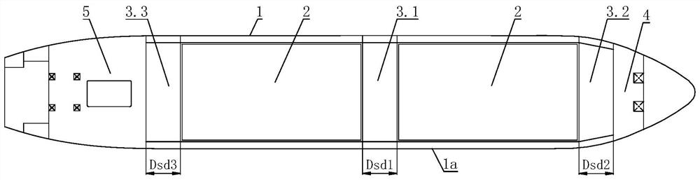 Liquid cargo tank arrangement method of liquefied gas carrier and liquefied gas carrier