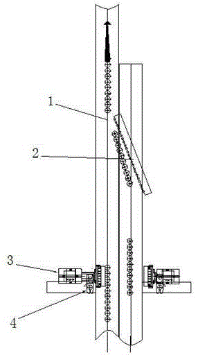 Automatic confluence device for ampoule transfusion product advancing bottle body