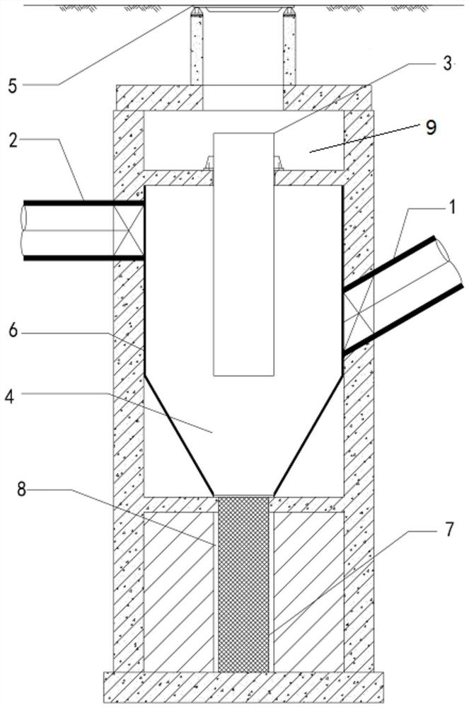 Rainwater mud settling trap