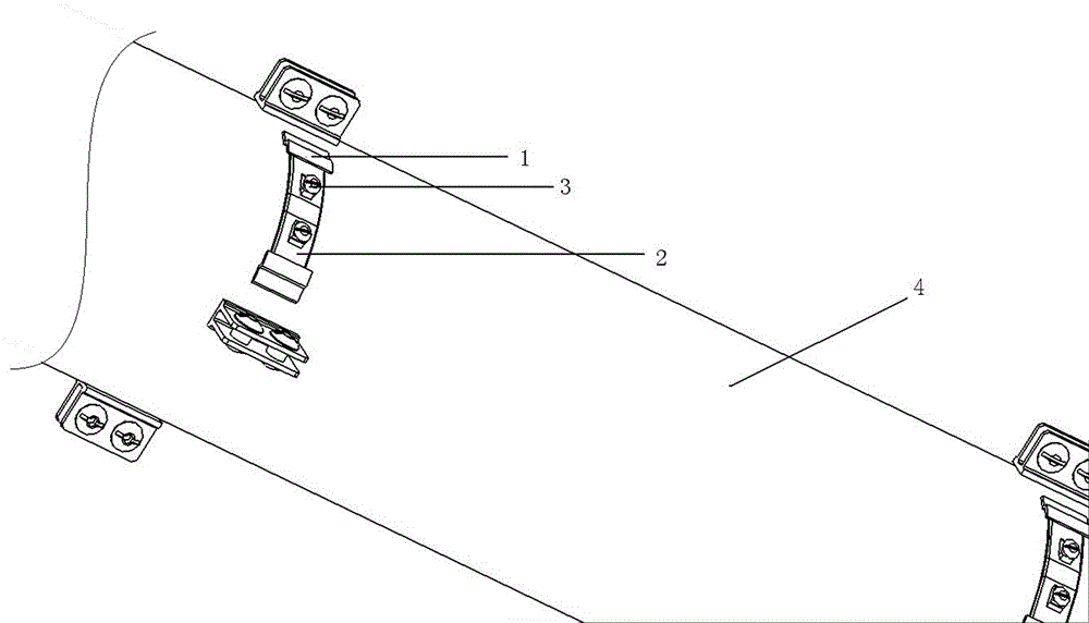 A missile and its engine compartment body