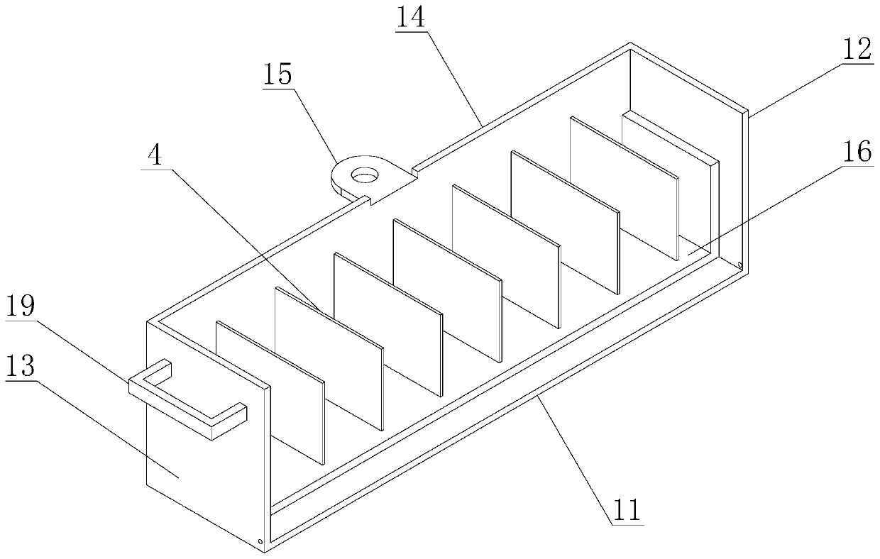 Centralized fixed conveying device for computer mainframes