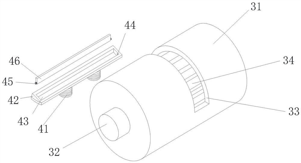 Soil block crushing device for construction site