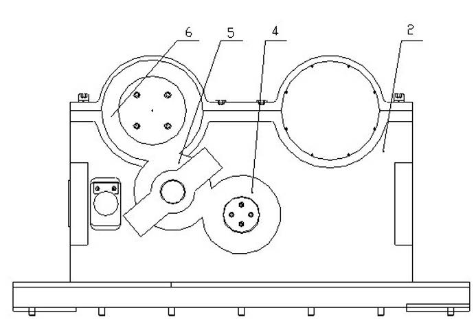 Lower roll driving mechanism of down-adjusting plate bending machine