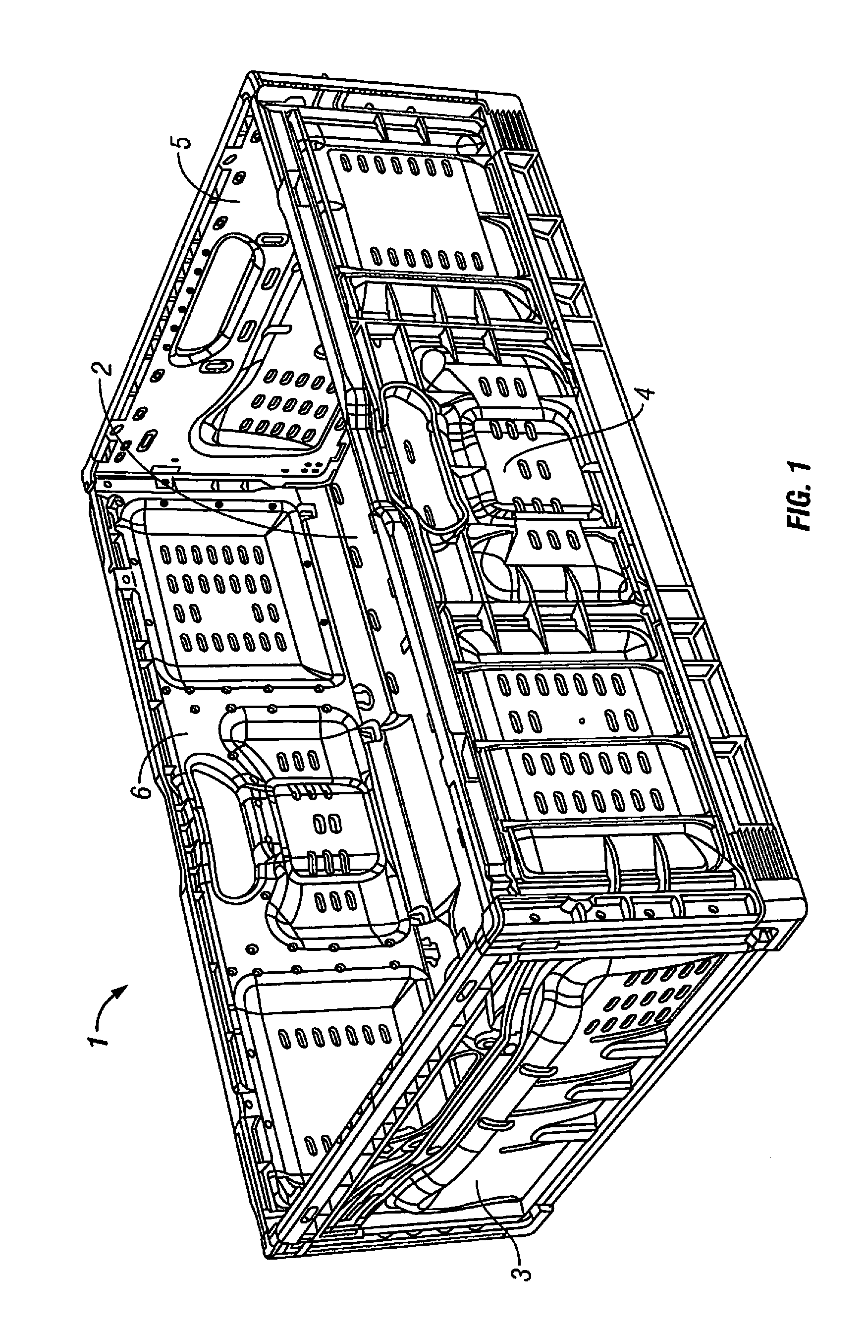 Container comprising a collapsible sidewall