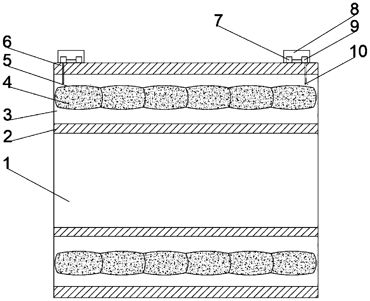 Underwater pipeline leakage detection device and method