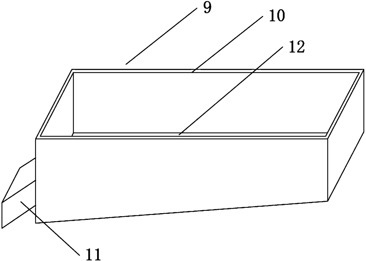 All-directional feeding device for fishpond