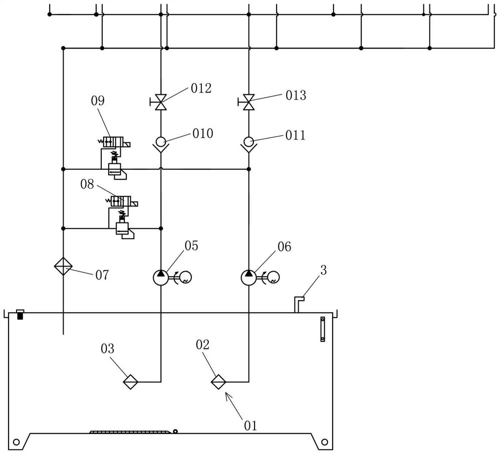 Blade hoisting tool and hydraulic system thereof