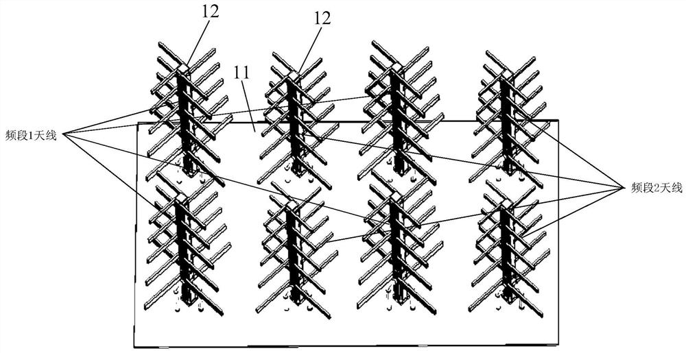 Multi-channel wireless signal transceiver