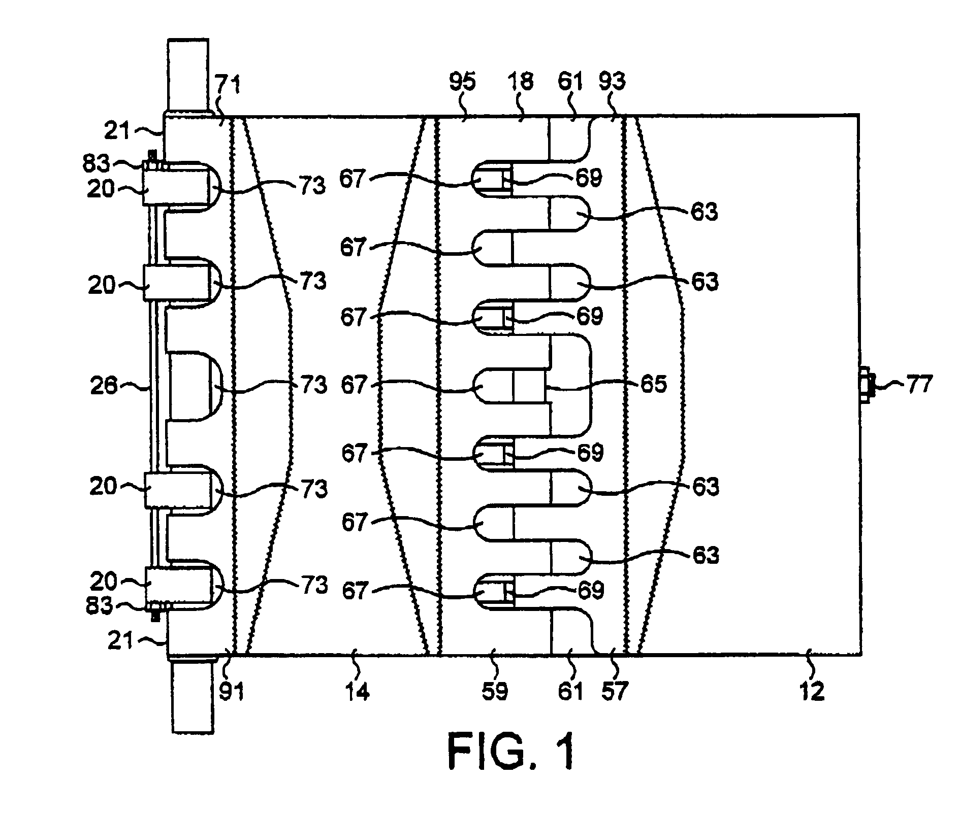 Apparatus for repairing an underwater pipe