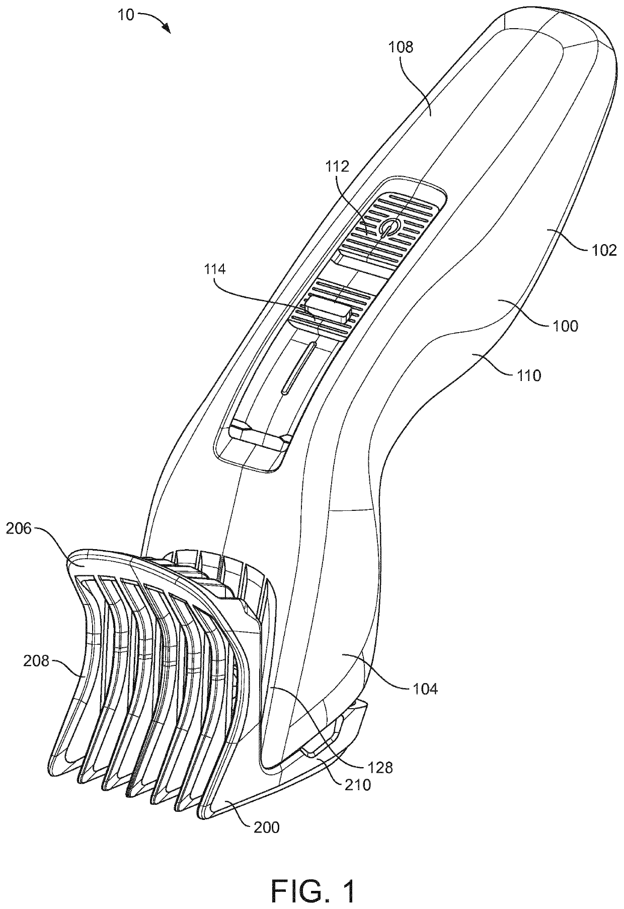 Hair clipper comprising a comb