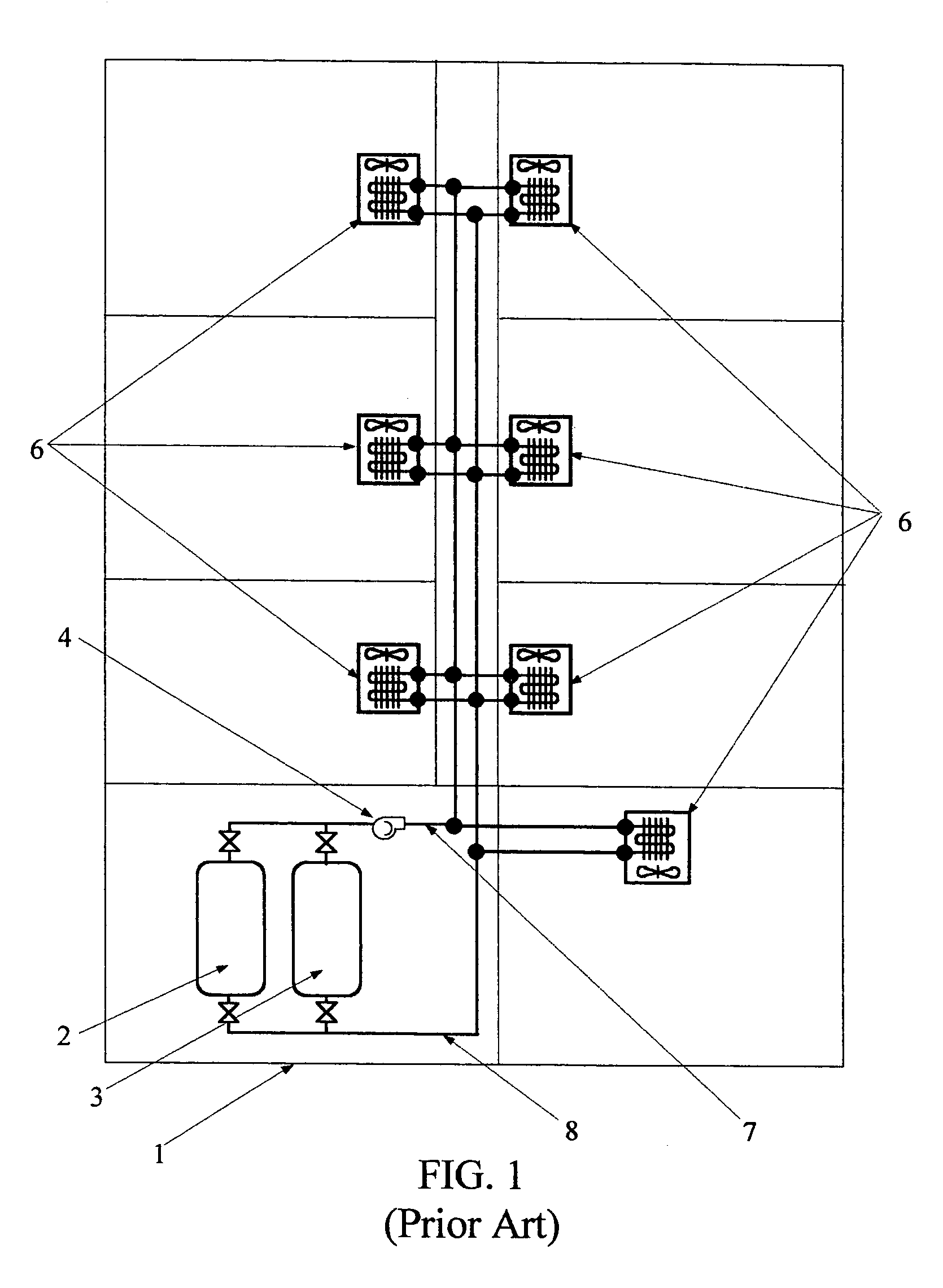 Thermal reservoir for two-pipe hydronic air-conditioning system