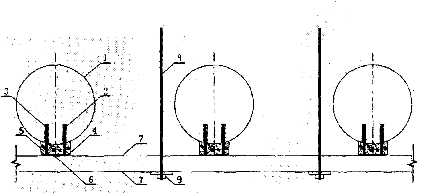 Concrete combined cushion wedge for supporting waist beam for pile anchoring system, and its constrection method