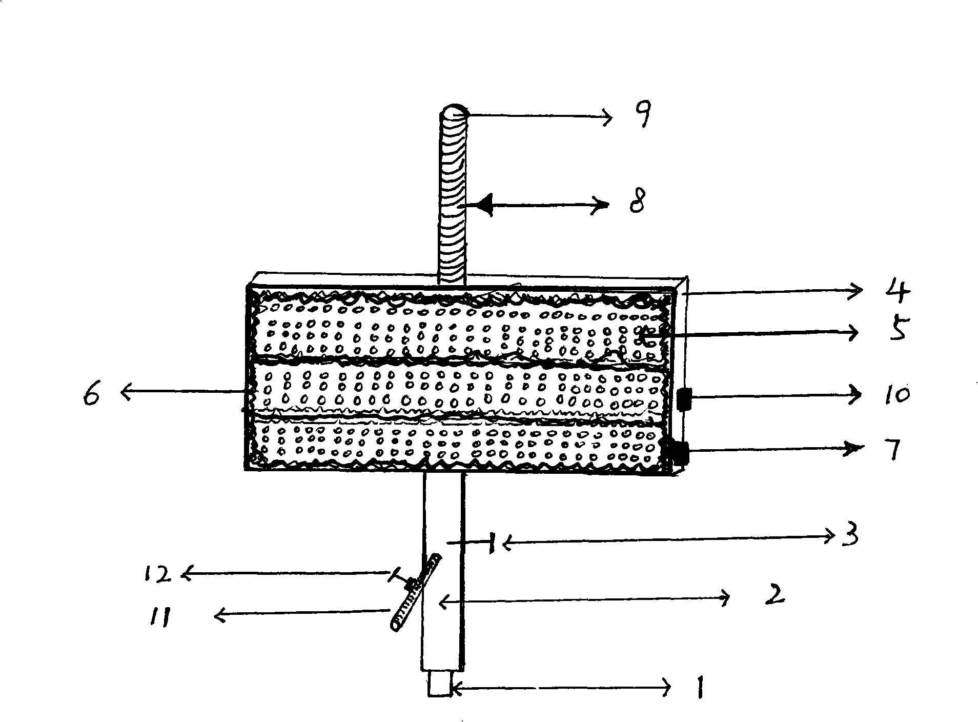 Water-spraying type washing scrubber