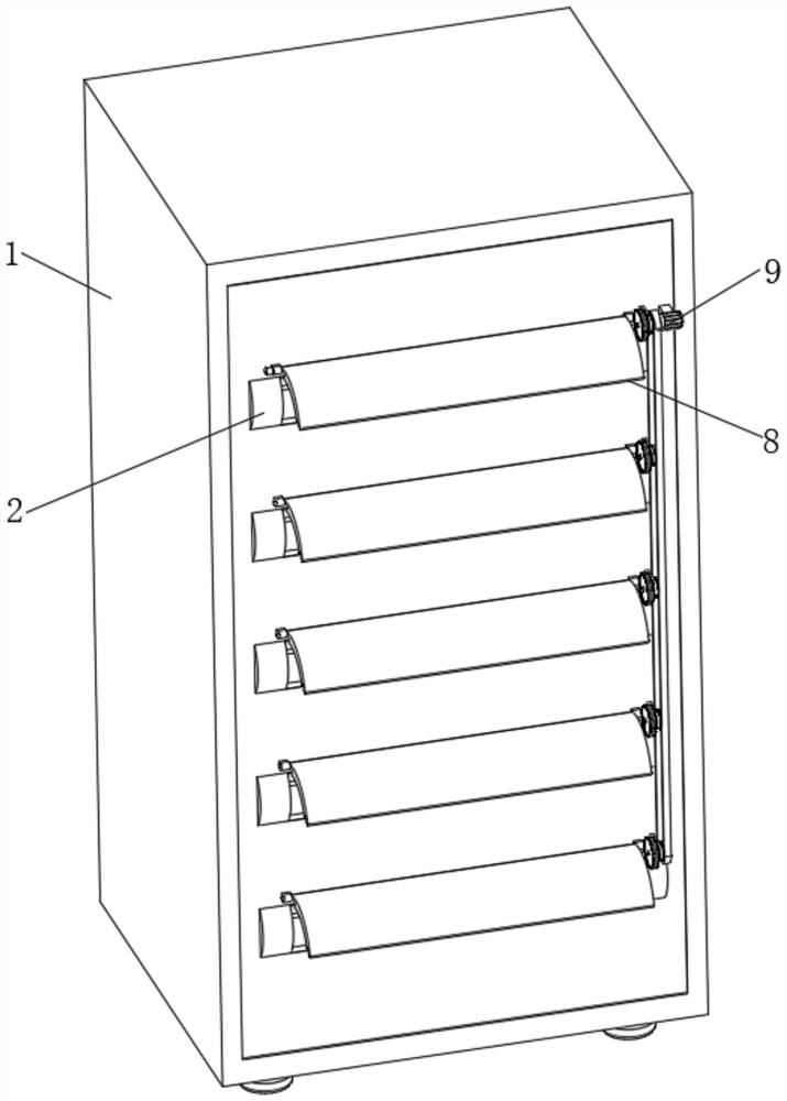 An outdoor power distribution cabinet with moisture-proof function and its use method