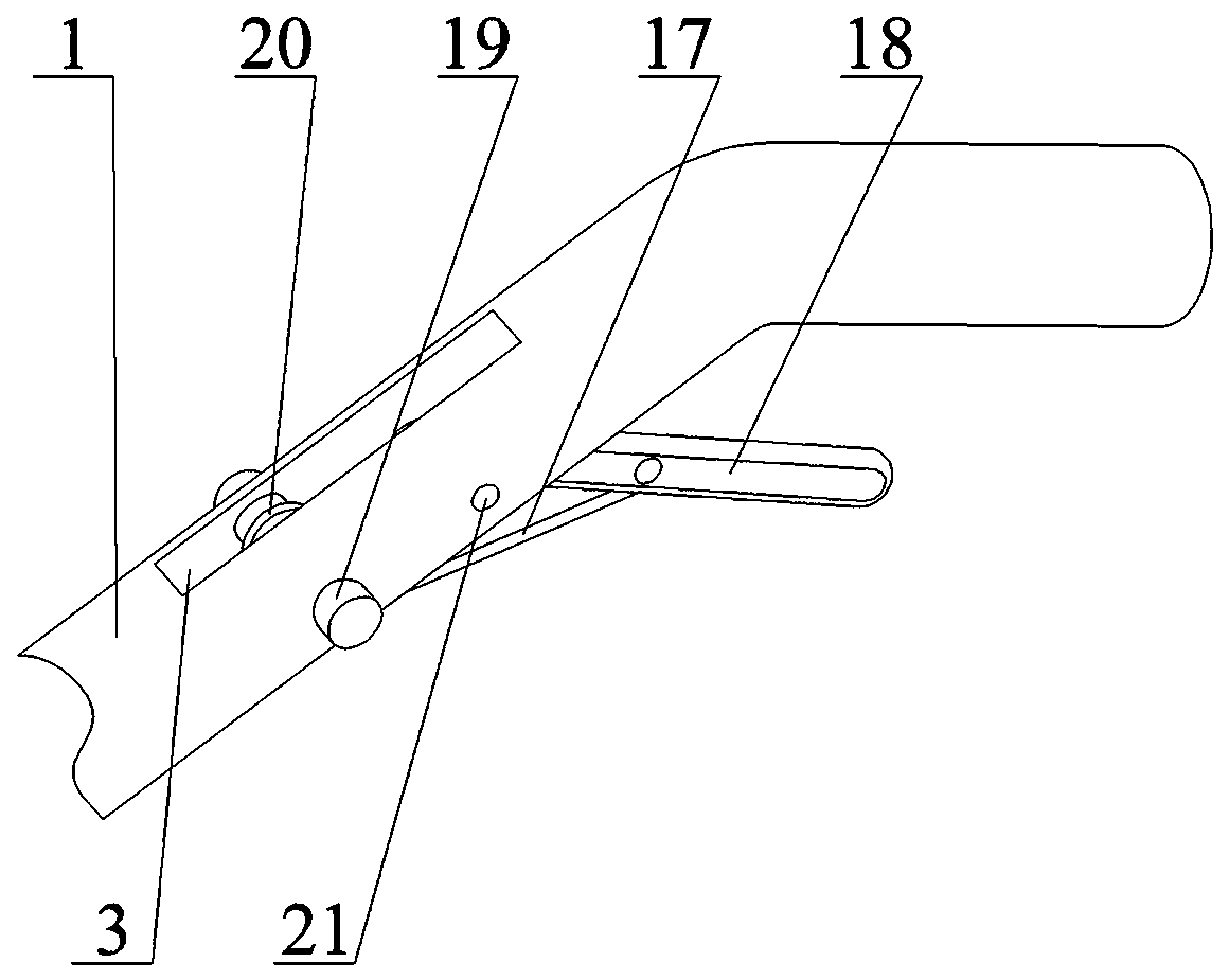 Loss-reducing pick-up mechanism for separate harvesting of tuber crops