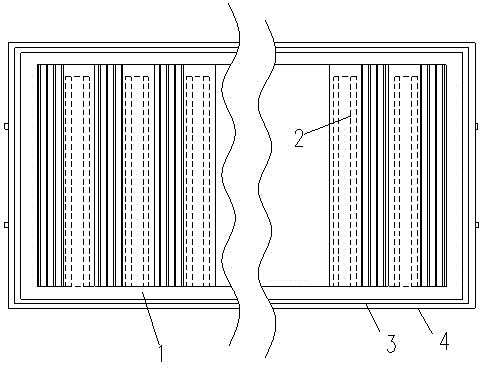 Integrated, heat-insulated and non-deformed sintering pallet device