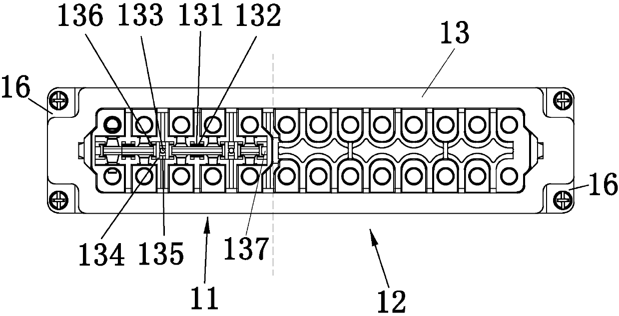 Automatic short-circuit air plug