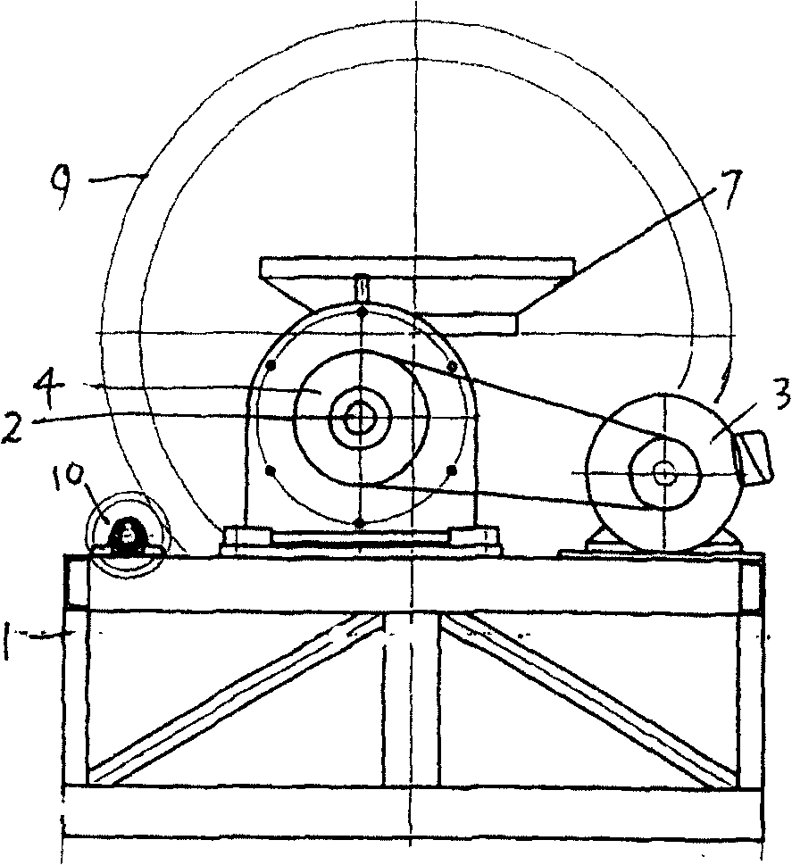 Method and apparatus for crushing waste tyre