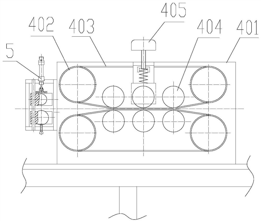 Continuous discharging mechanism for micro-diameter pipes