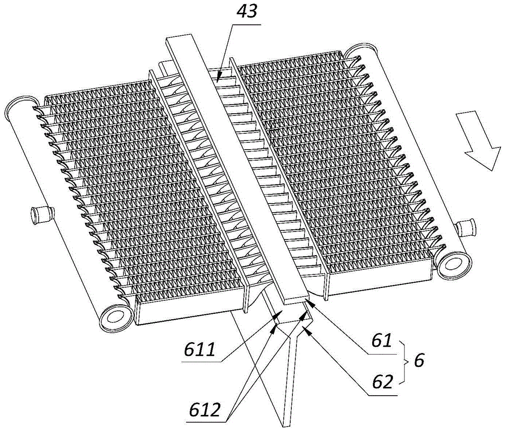 Bending heat exchanger and bending method of heat exchanger