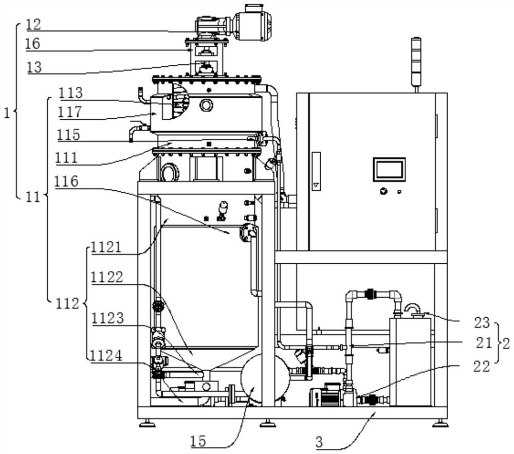 Scraper type low-temperature evaporator