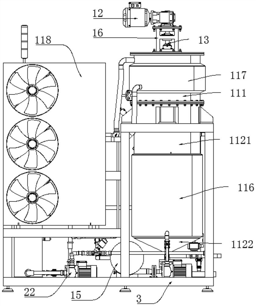 Scraper type low-temperature evaporator