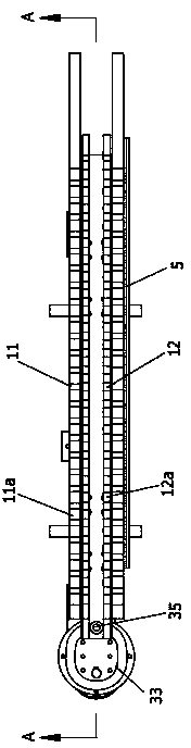 Transmission mechanism for automatic assembly of eyebrow pencils