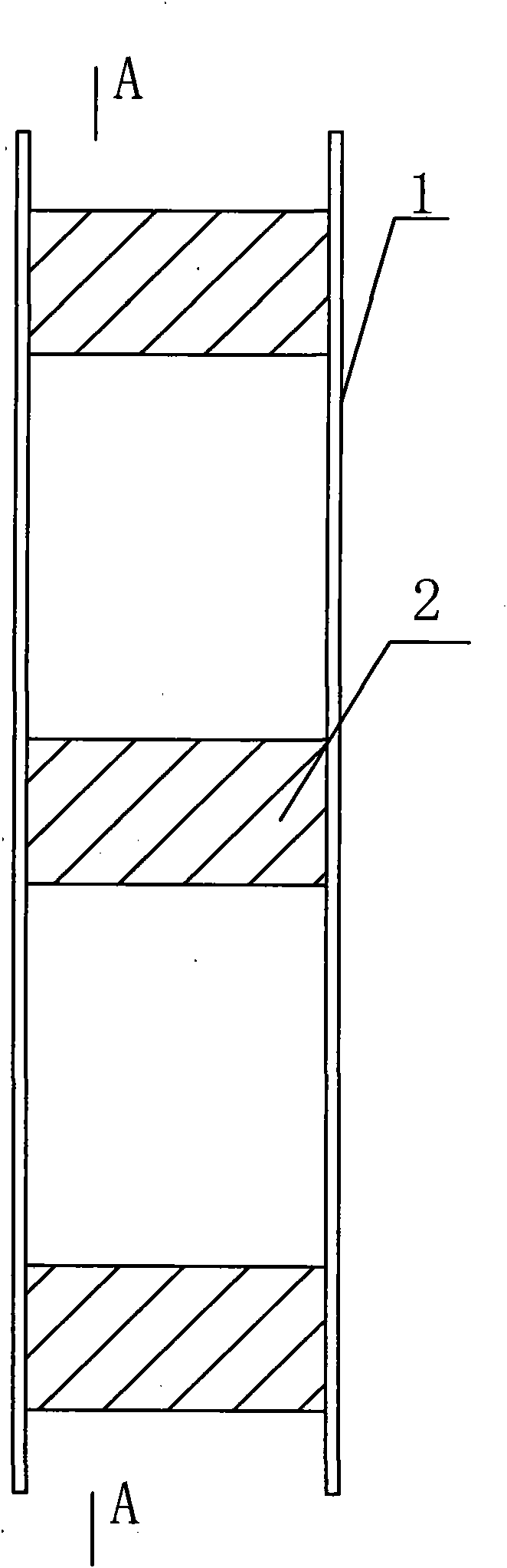 Construction method for supporting template at construction joint of frame structure