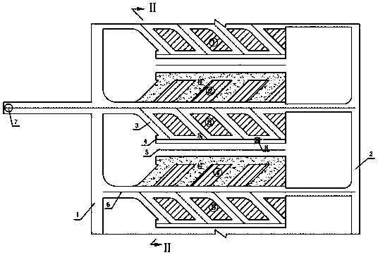 Mining method for underground mine with ore-drawing roadway arranged between every two adjacent stopes