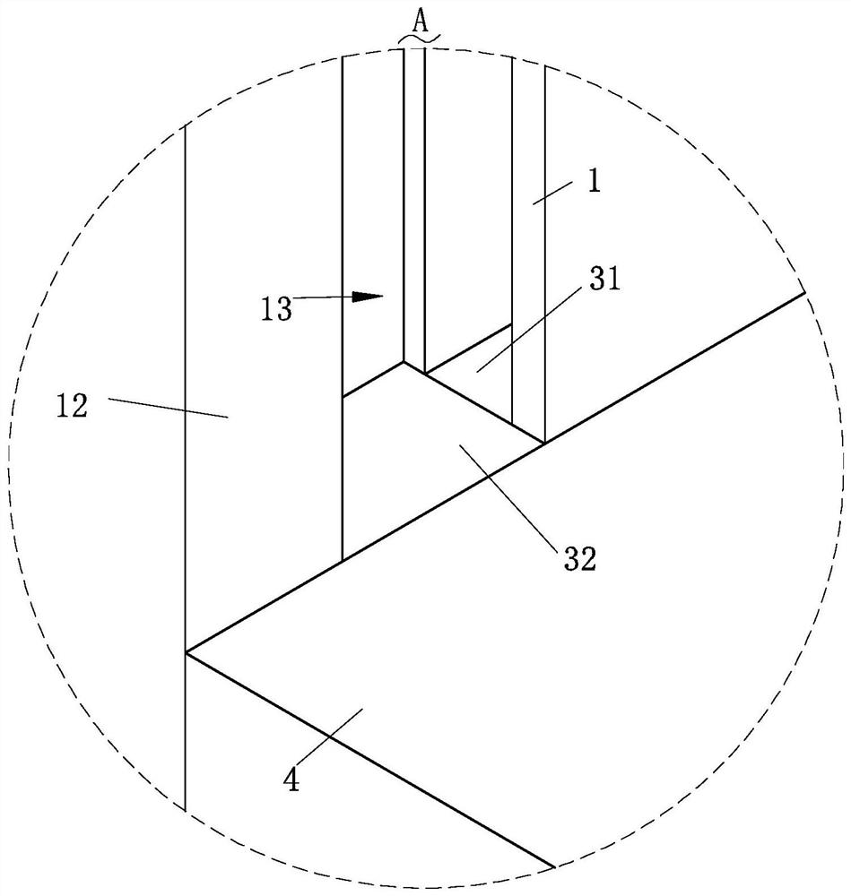 A pouring mold with self-cooling function