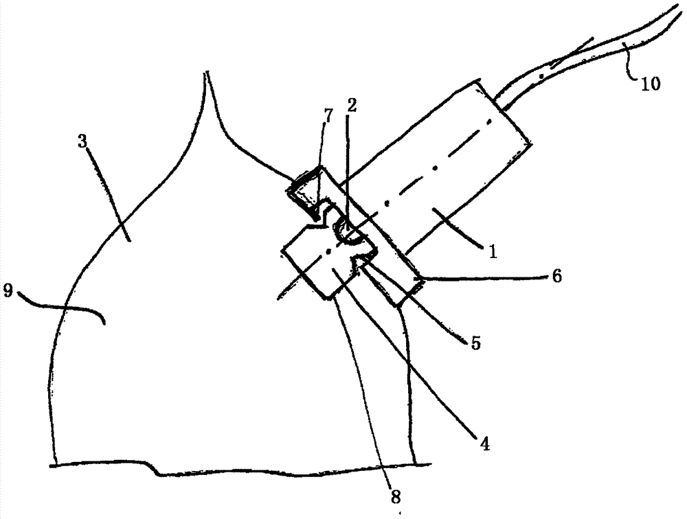 Container with sensor arrangement