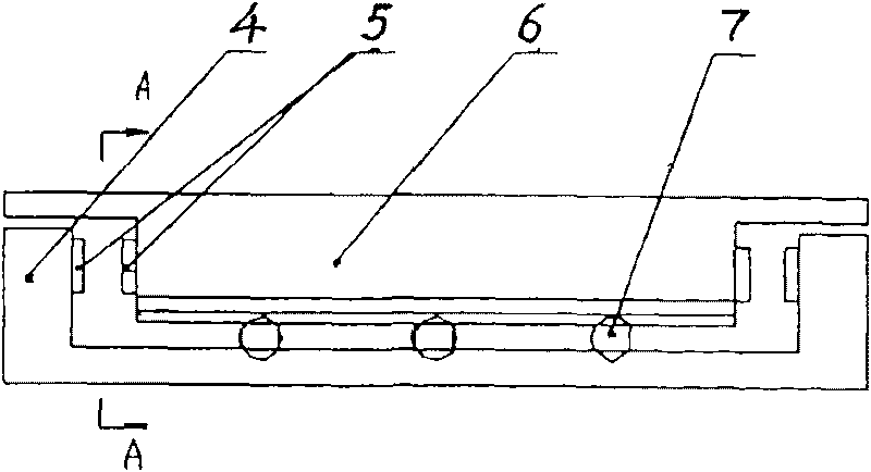 Shuttle with magnetic buffer device