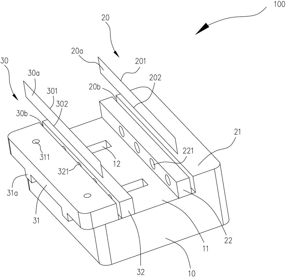 Soft tissue cutter